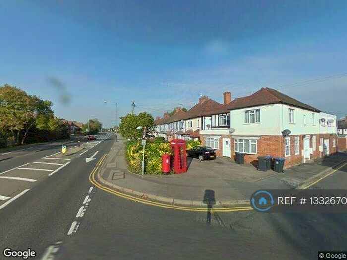 2 Bedroom Flat To Rent In Alcester Road, Stratford-Upon-Avon, CV37