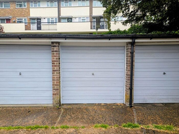 Garage / Parking To Rent In Warwick Road, Redhill, RH1
