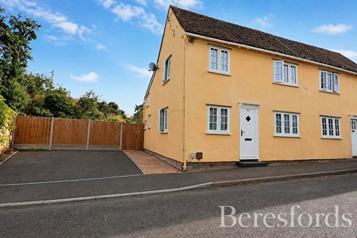 2 Bedroom Semi-Detached House For Sale In Blunts Hall Road, Witham, CM8