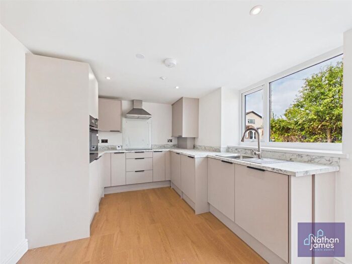 2 Bedroom Property To Rent In Newport Road, Caldicot, NP26