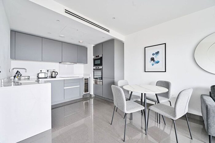1 Bedroom Flat For Sale In Blackfriars Road, Elephant And Castle, London, SE1