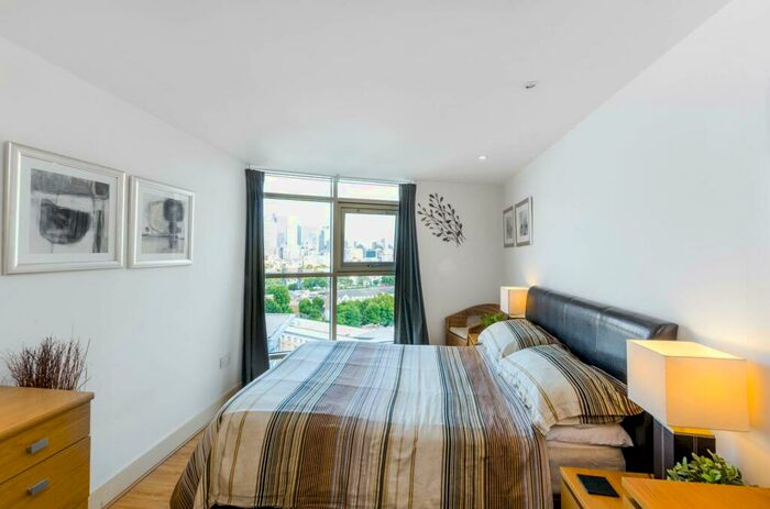 1 Bedroom Flat To Rent In Orion Point, Canary Wharf, London, E14