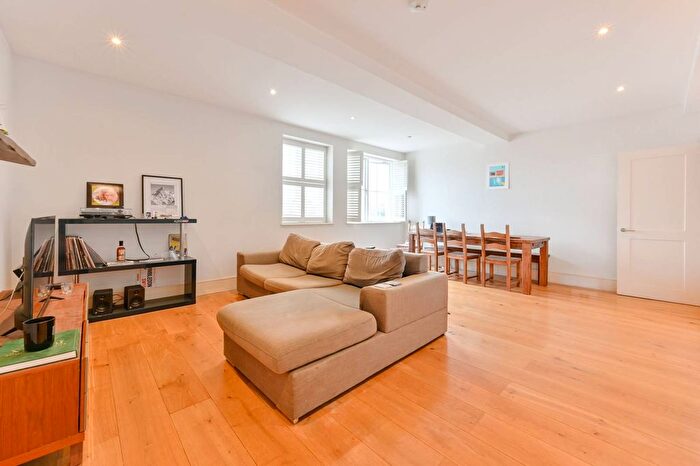 1 Bedroom Flat For Sale In Union Lofts, Fulham, London, SW6