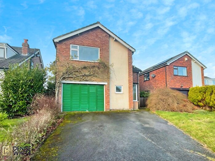 4 Bedroom Detached House For Sale In Grasmere, Macclesfield, Cheshire, SK11