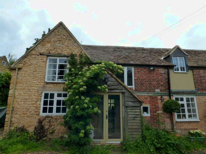 2 Bedroom Cottage To Rent In Weston-Subedge, Chipping Campden, GL55