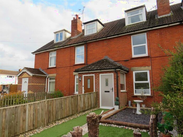 2 Bedroom Town House For Sale In Wilton Terrace, Shipton Bellinger, Tidworth, SP9