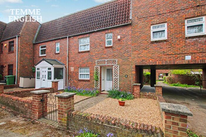 3 Bedroom Terraced House For Sale In Paxfords, Basildon, SS15