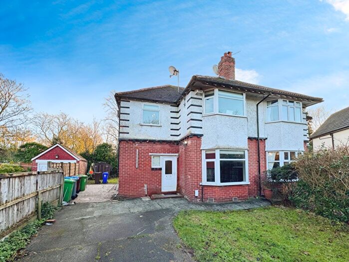 3 Bedroom Semi-Detached House For Sale In Manor Drive, Chorlton, Manchester, M21