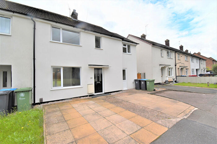 3 Bedroom Terraced House To Rent In Elliott Drive, Warwick, Warwickshire, CV35