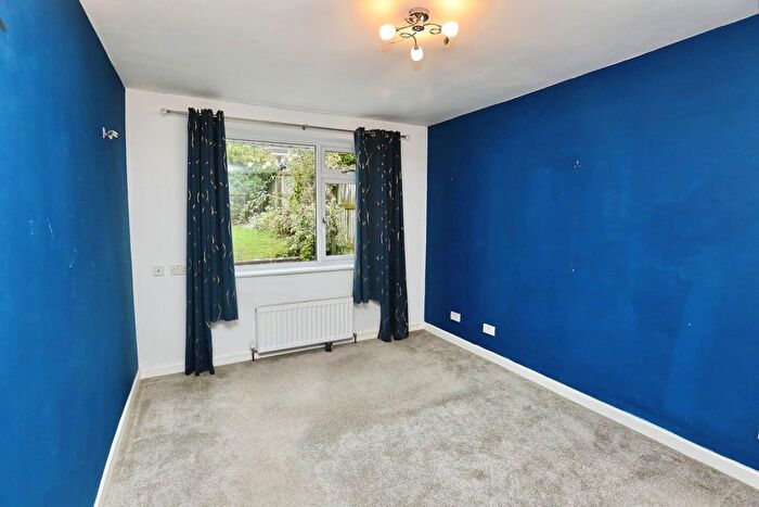 2 Bedroom Bungalow For Sale In Braeside Road, Southampton, Hampshire, SO19