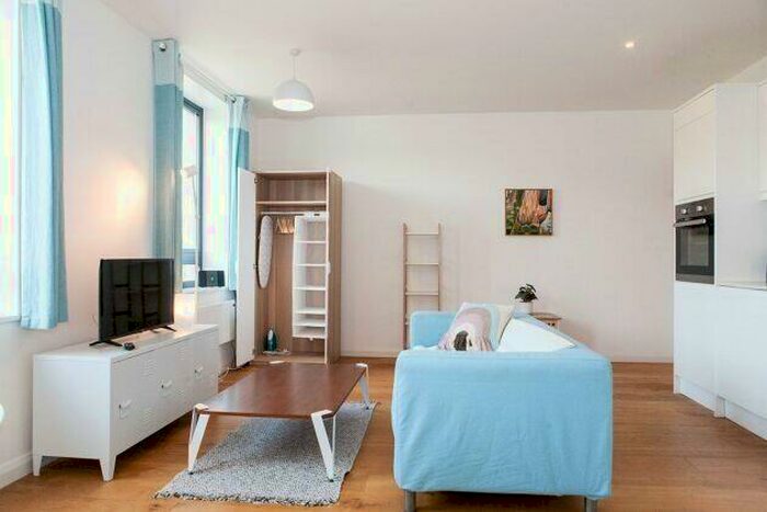 Studio To Rent In Ashby Road Brockley London, SE4