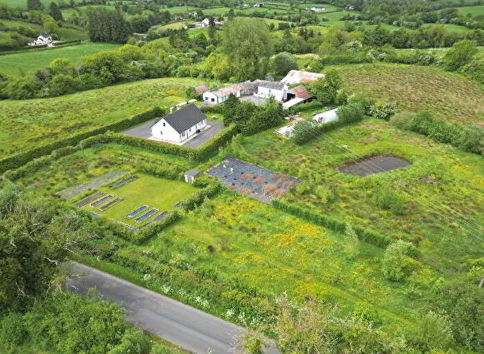 3 Bedroom Detached Bungalows For Sale In / Cooneen Road, Fivemiletown, BT75