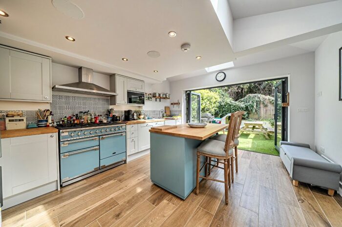 3 Bedroom Terraced House For Sale In Besley Street, Streatham, London, SW16