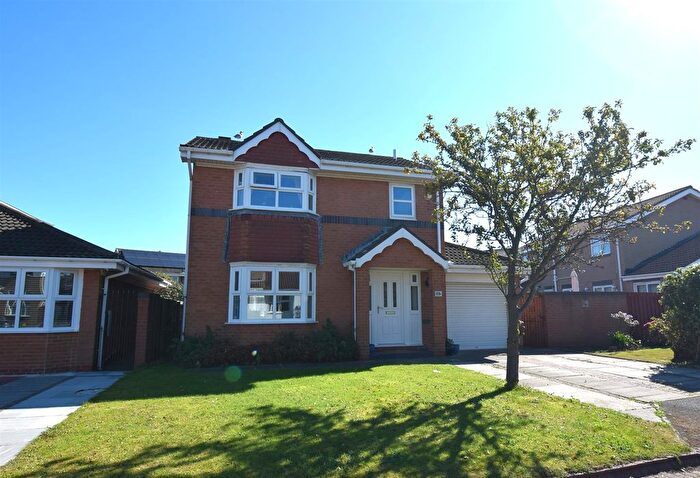 3 Bedroom Detached House For Sale In Shearwater, Whitburn, Sunderland, SR6