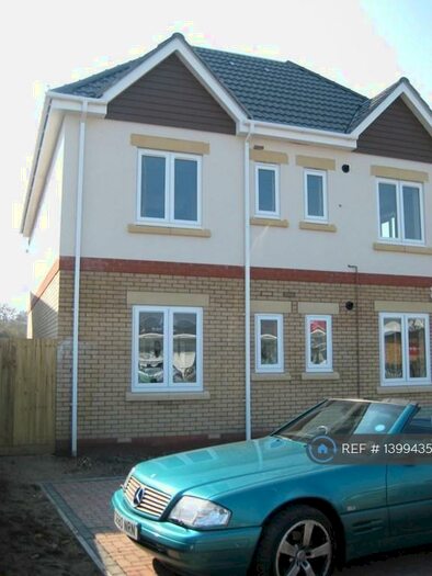 1 Bedroom Flat To Rent In Castle Lane West, Bournemouth, BH8