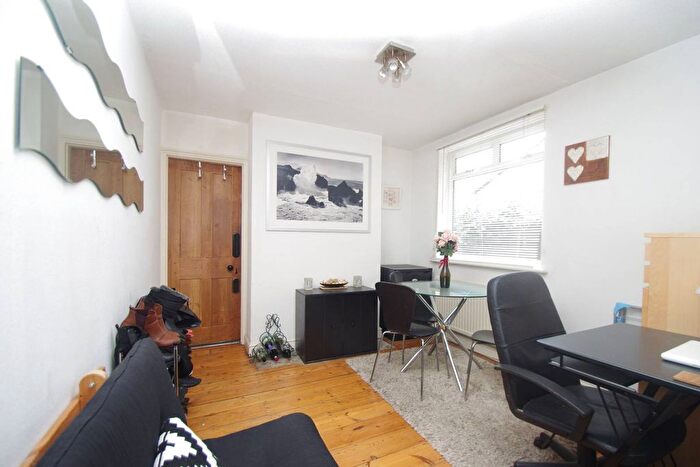 1 Bedroom Maisonette To Rent In Wellington Road, Watford, WD17