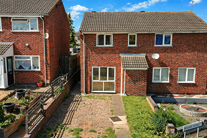 3 Bedroom Semi-Detached House For Sale In Walker Road, Thurmaston, Leicestershire, LE4