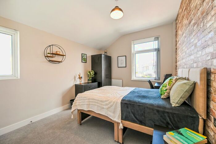 1 Bedroom Terraced House To Rent In North Road, Cardiff, CF14