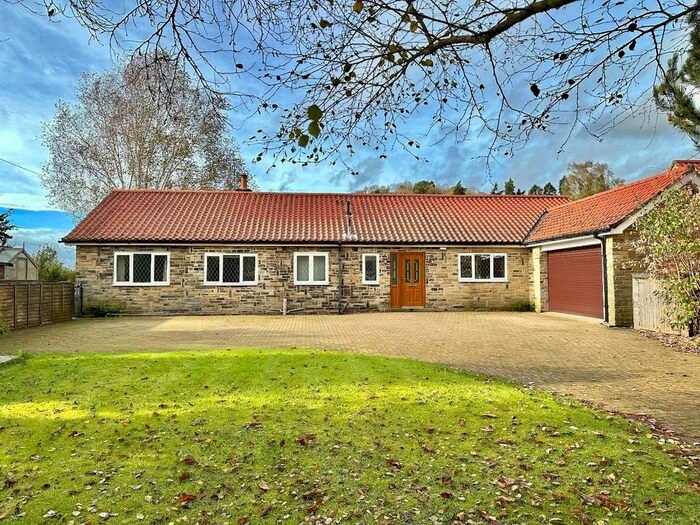 3 Bedroom Detached Bungalow For Sale In Hunters Lodge, Wass, York, YO61