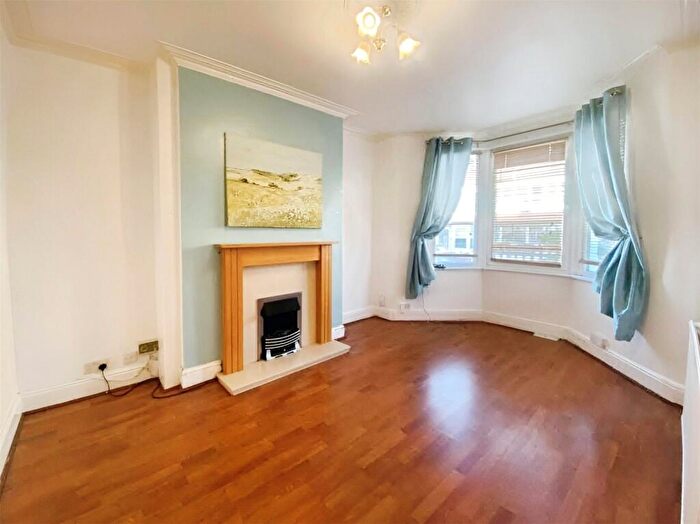 3 Bedroom Terraced House To Rent In Sandgate Road, Bristol, BS4