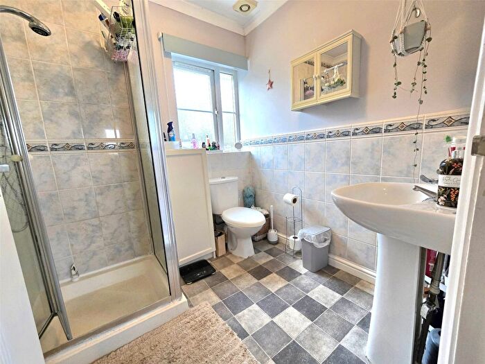 4 Bedroom Detached House For Sale In St. Andrews Close, Sutcombe, Holsworthy, Devon, EX22