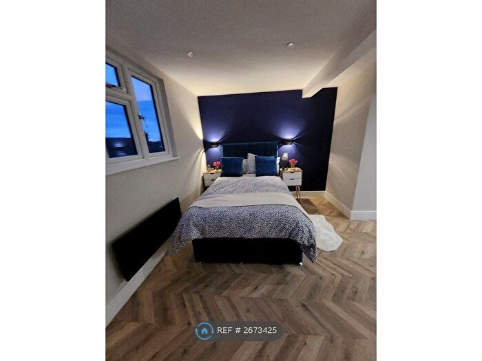 Studio To Rent In Galway Road, Sheerness, ME12