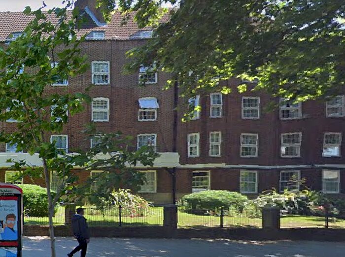 2 Bedroom Flat To Rent In Adams House, Stamford Hill, N16