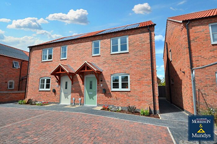 2 Bedroom Semi-Detached House For Sale In Horseshoe Cottages, Collingham, Newark, NG23