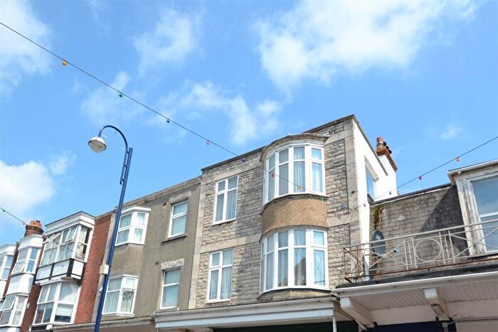 2 Bedroom Flat To Rent In Swanage, BH19