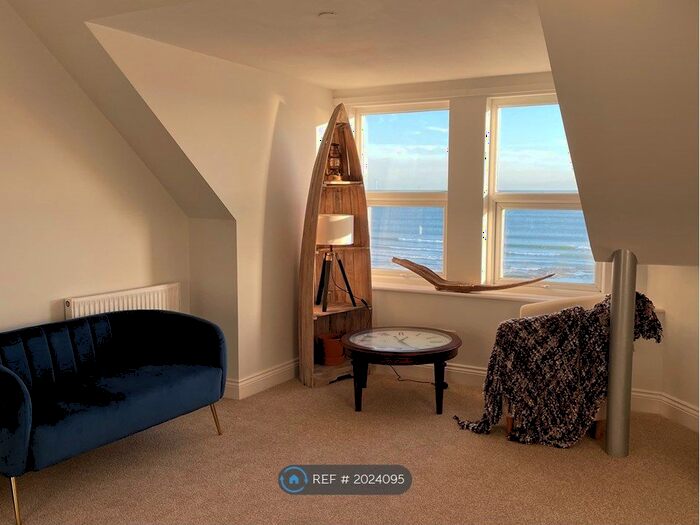 2 Bedroom Flat To Rent In East Parade, Whitley Bay, NE26