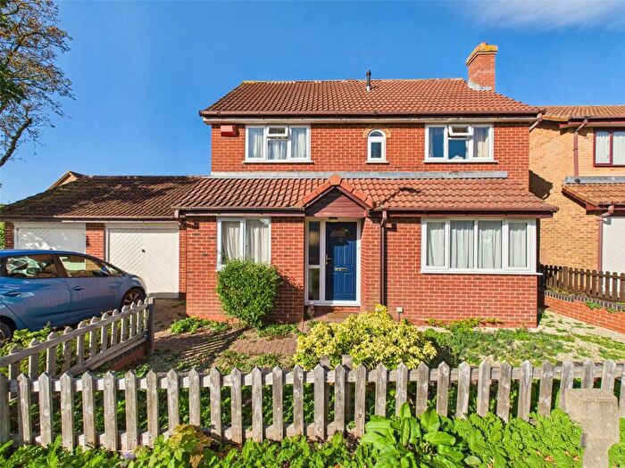 4 Bedroom Detached House For Sale In Honeysuckle Drive, Abbeymead, Gloucester, Gloucestershire, GL4