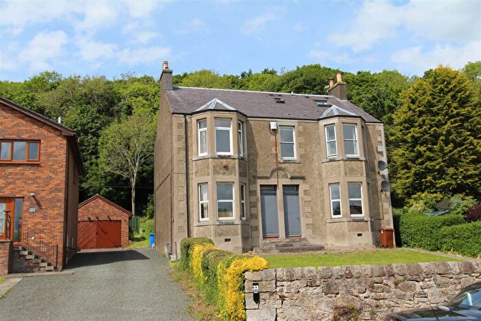 1 Bedroom Apartment To Rent In Main Street, Low Valleyfield, KY12