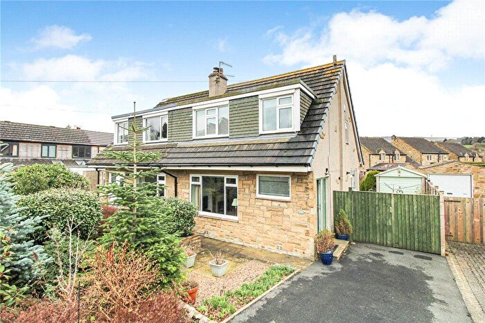 3 Bedroom Semi Detached House For Sale In Wharfe Park, Addingham, Ilkley, West Yorkshire, LS29