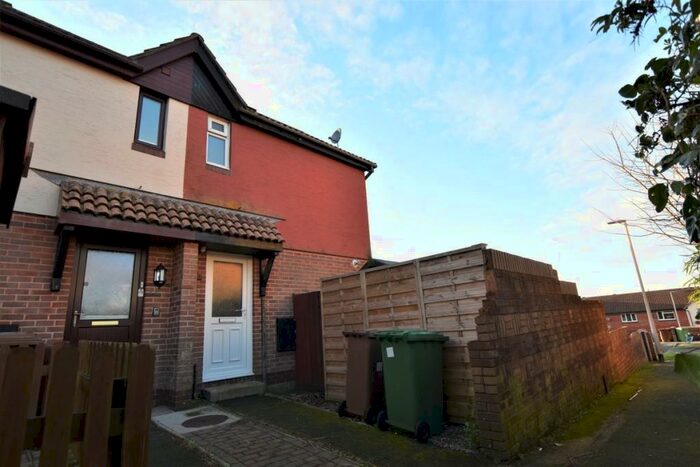 2 Bedroom Terraced House To Rent In Doddridge Close, Staddiscombe, PL9