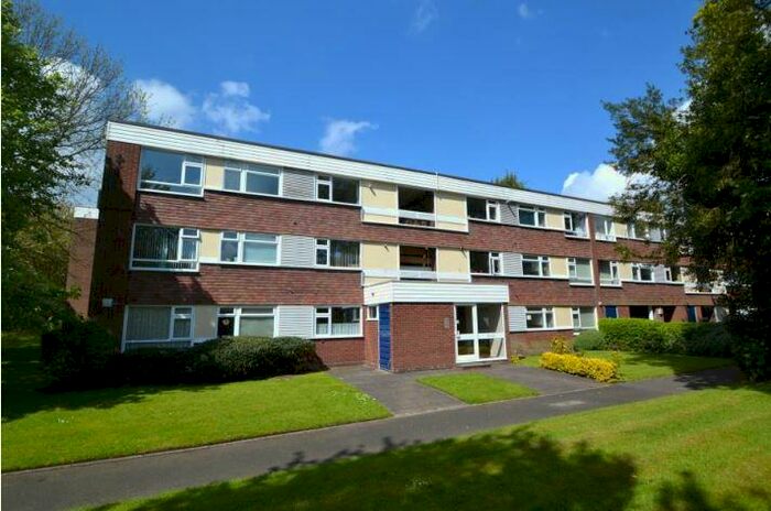 2 Bedroom Flat To Rent In Stockdale Place, Edgbaston, Birmingham, B15