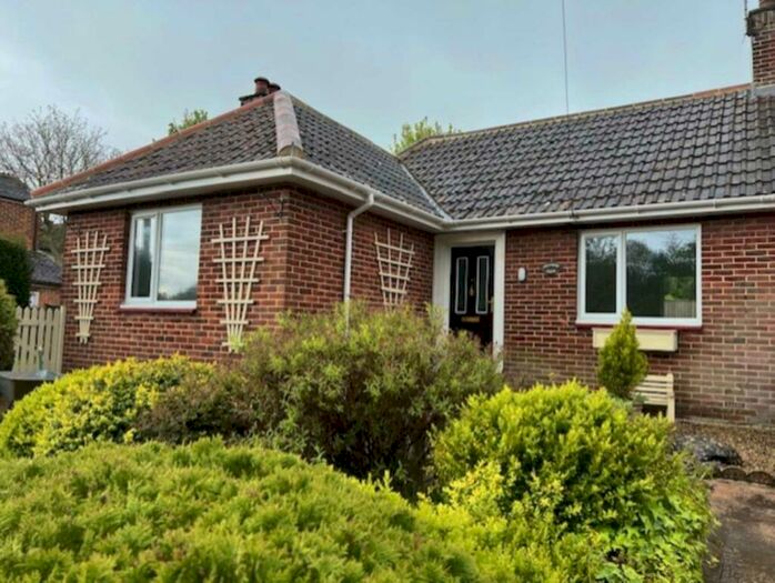 2 Bedroom Bungalow To Rent In Brook Street, Warminster, BA12