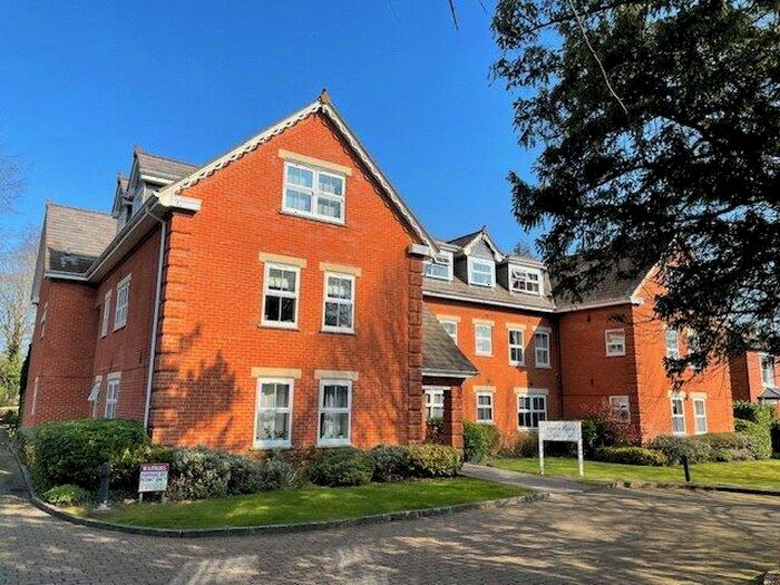 3 Bedroom Apartment To Rent In Napier Court, Broomhall Road, Woking, GU21