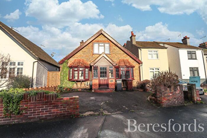 4 Bedroom Detached House For Sale In Lady Lane, Chelmsford, CM2