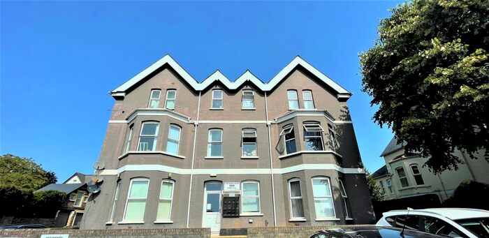 2 Bedroom Flat To Rent In Stow Park Court, Stow Hill, Newport, NP20
