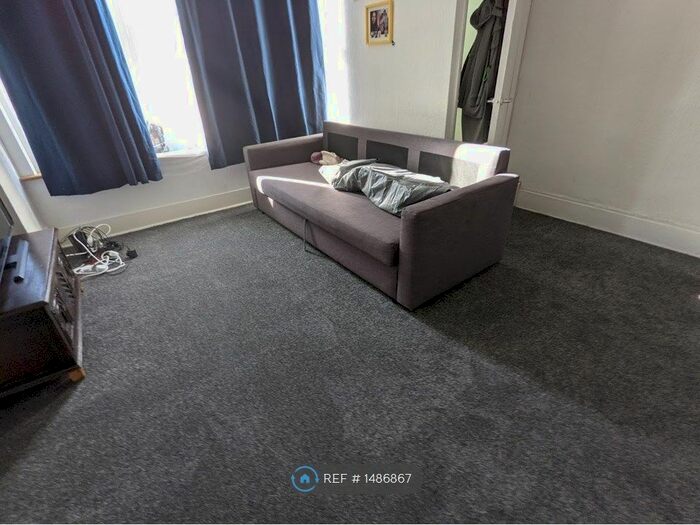 1 Bedroom Flat To Rent In Oaklands Road, London, NW2