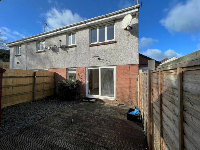 1 Bedroom Terraced House To Rent In Cedar Drive, Torpoint PL11
