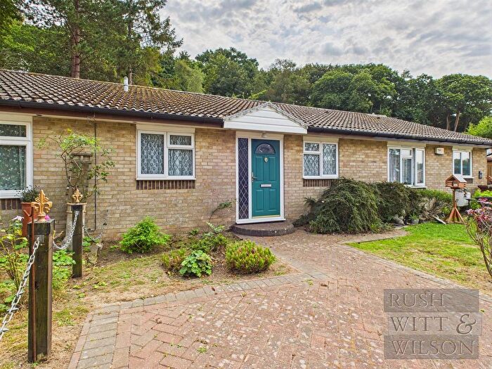 2 Bedroom Bungalow For Sale In Arbourvale, St Leonards-On-Sea, TN38