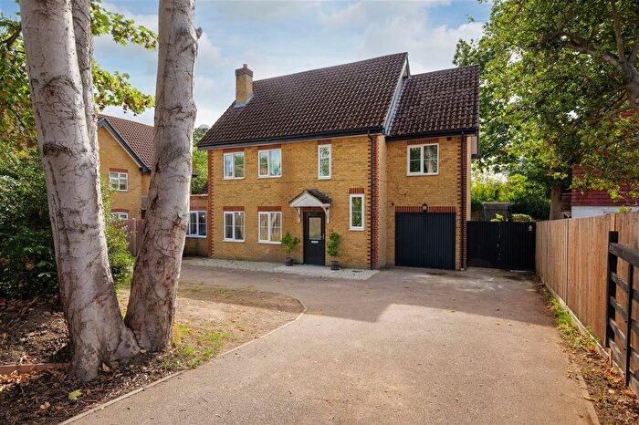 5 Bedroom Detached House For Sale In Heathfield Road, Maidstone, ME14