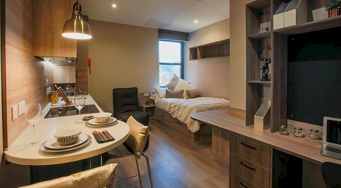 Studio To Rent In East Street, Reading, RG1