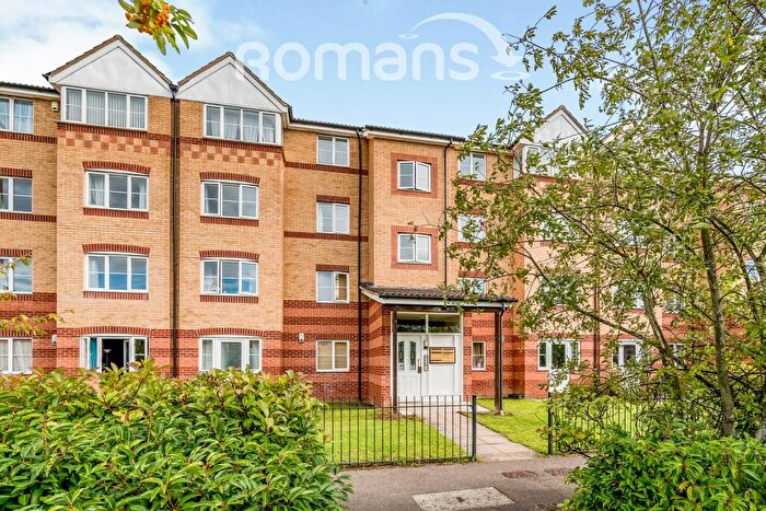 1 Bedroom Flat To Rent In Peatey Court, HP13