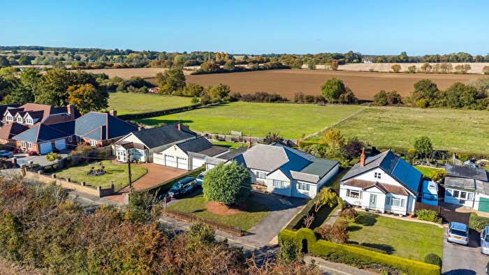 4 Bedroom Detached Bungalow For Sale In Wethersfield Road, Finchingfield, Braintree, CM7