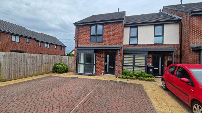 2 Bedroom End Of Terrace House To Rent In Clydesdale Avenue, Newcastle, Staffordshire, ST5