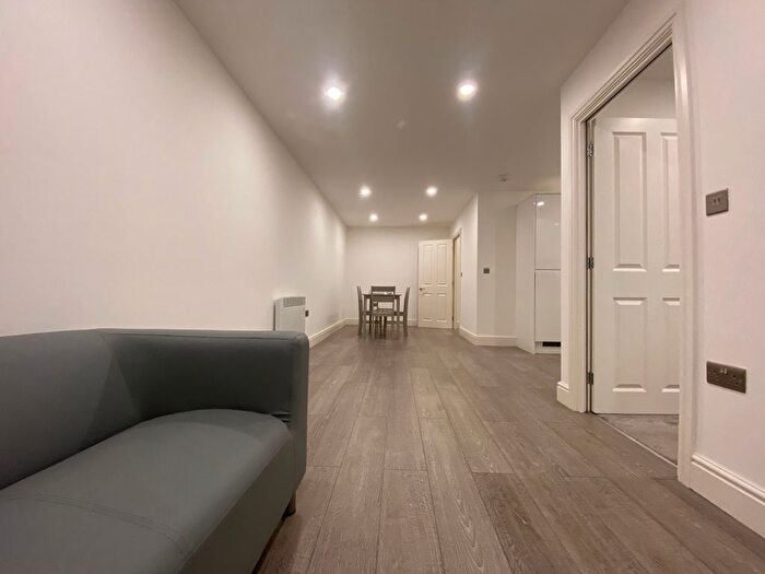 1 Bedroom Flat To Rent In Waterhouse Street, Hemel Hempstead, HP1