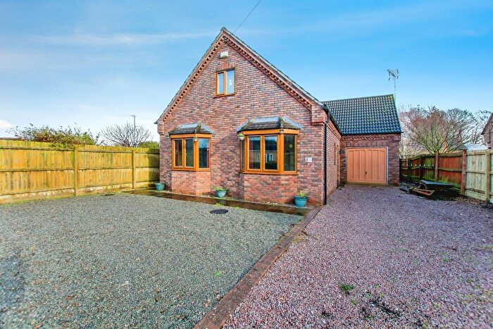 4 Bedroom Bungalow For Sale In Churchfield Way, Wisbech St. Mary, Wisbech, PE13