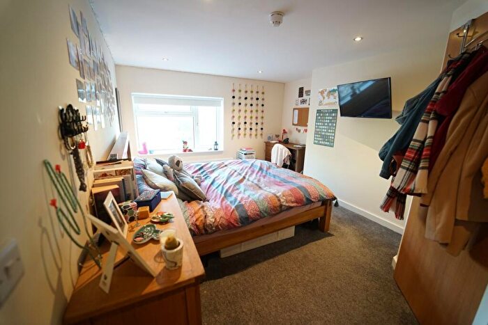 1 Bedroom House To Rent In Mansfield Road, Nottingham, Nottinghamshire, NG1